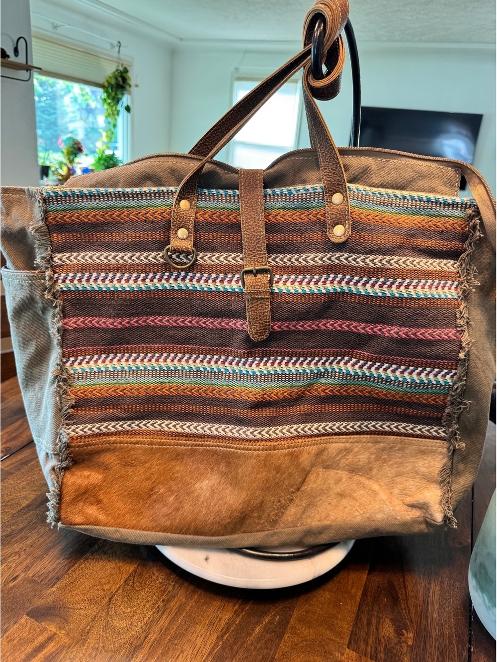Myra weekender